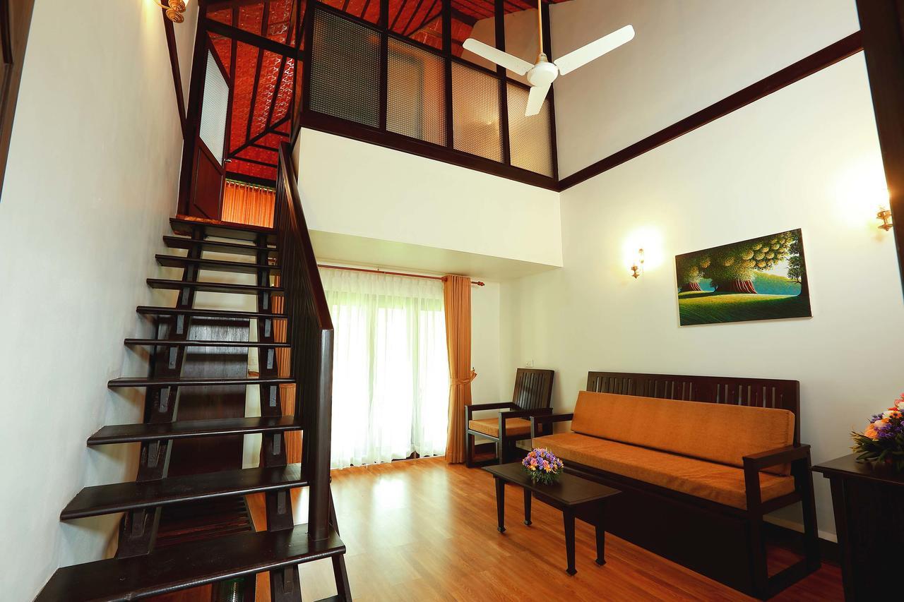 Nihara Resort And Spa Cochin Kochi Extérieur photo